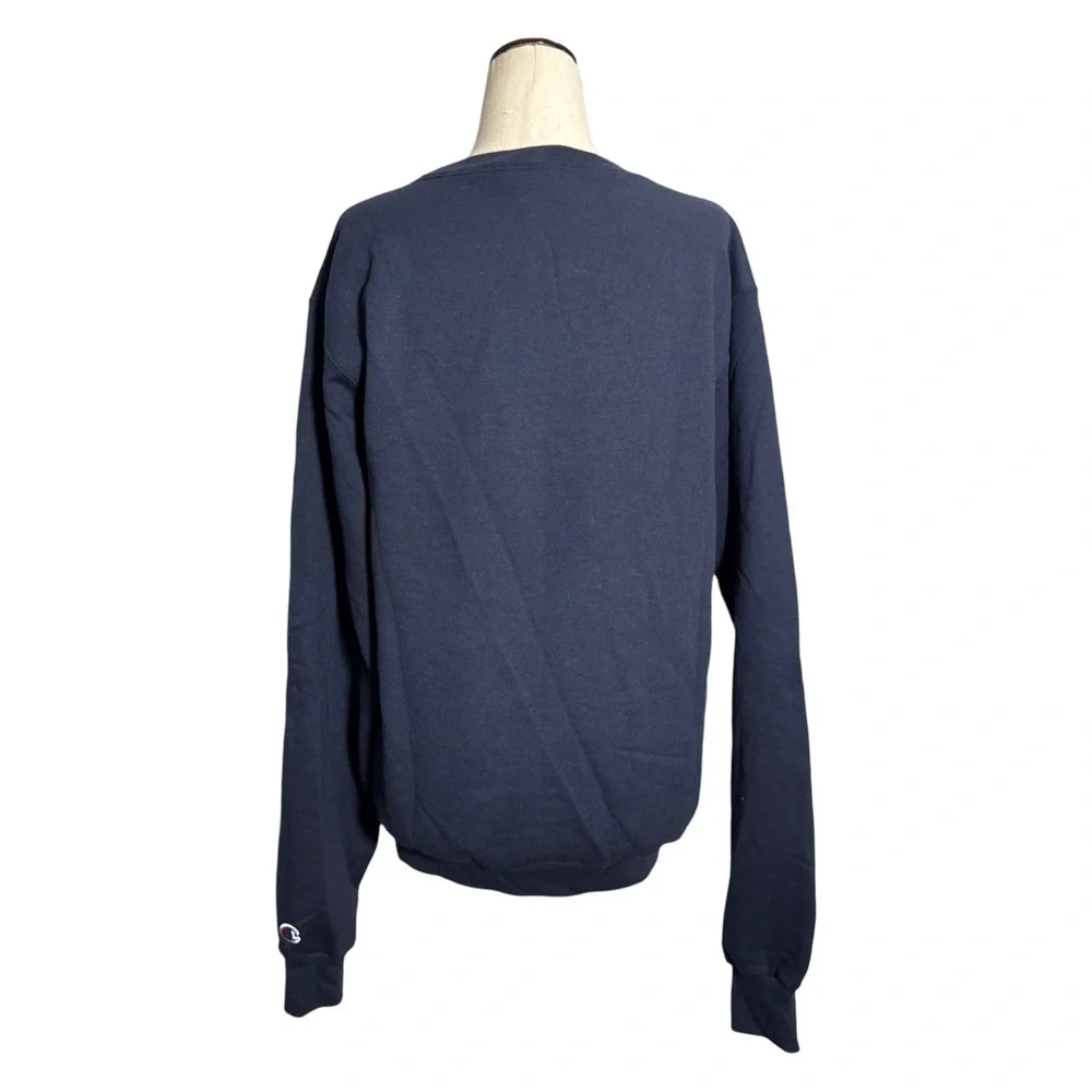 Champion • Bend Oregon Varsity Style Crewneck Sweatshirt Navy Unisex S